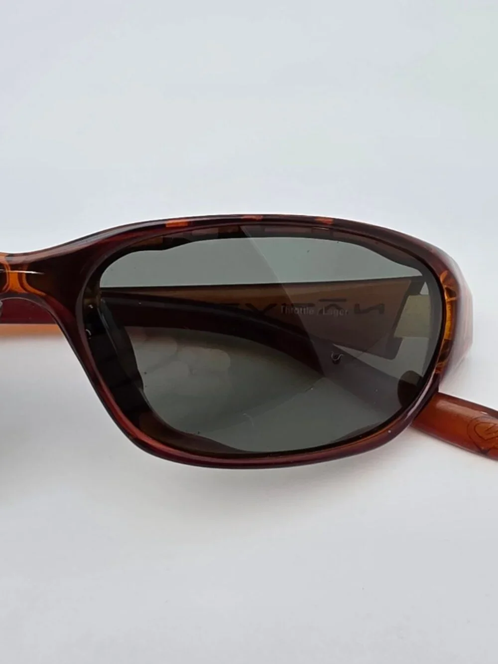 Native Throttle Lager Frame Polarized Green Lens Sunglasses Italy 57-16-128